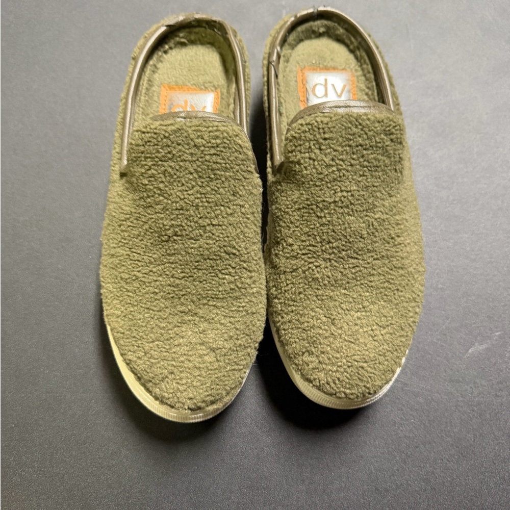 DV by Dolce Vita Olive Fuzzy Sherpa Slip-On Loafers / sneaker mule